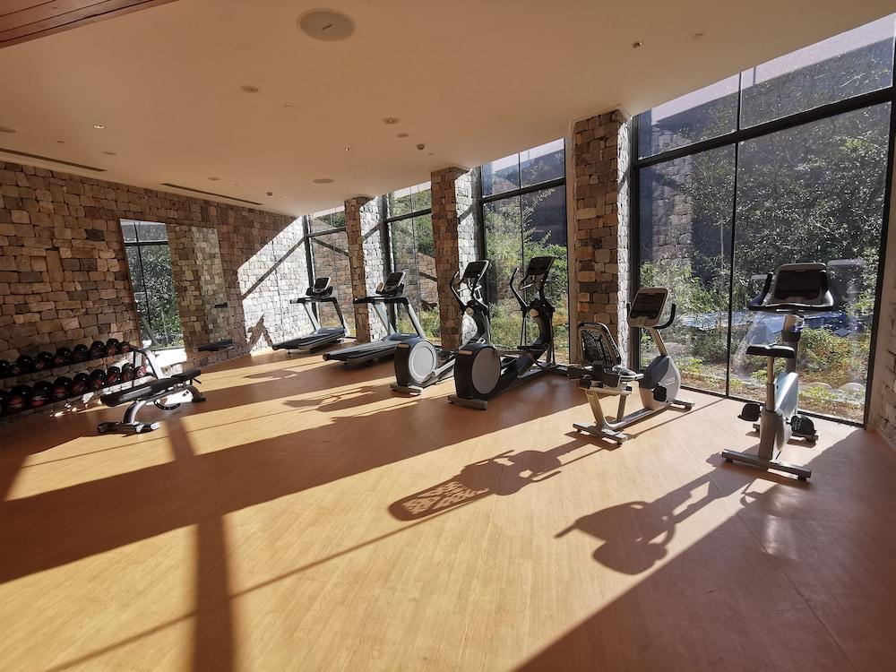 Taj Rishikesh Resort And Spa Dehradun Eksteriør billede
